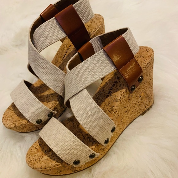 Lucky Brand Shoes - Lucky Brand Wedges size 6